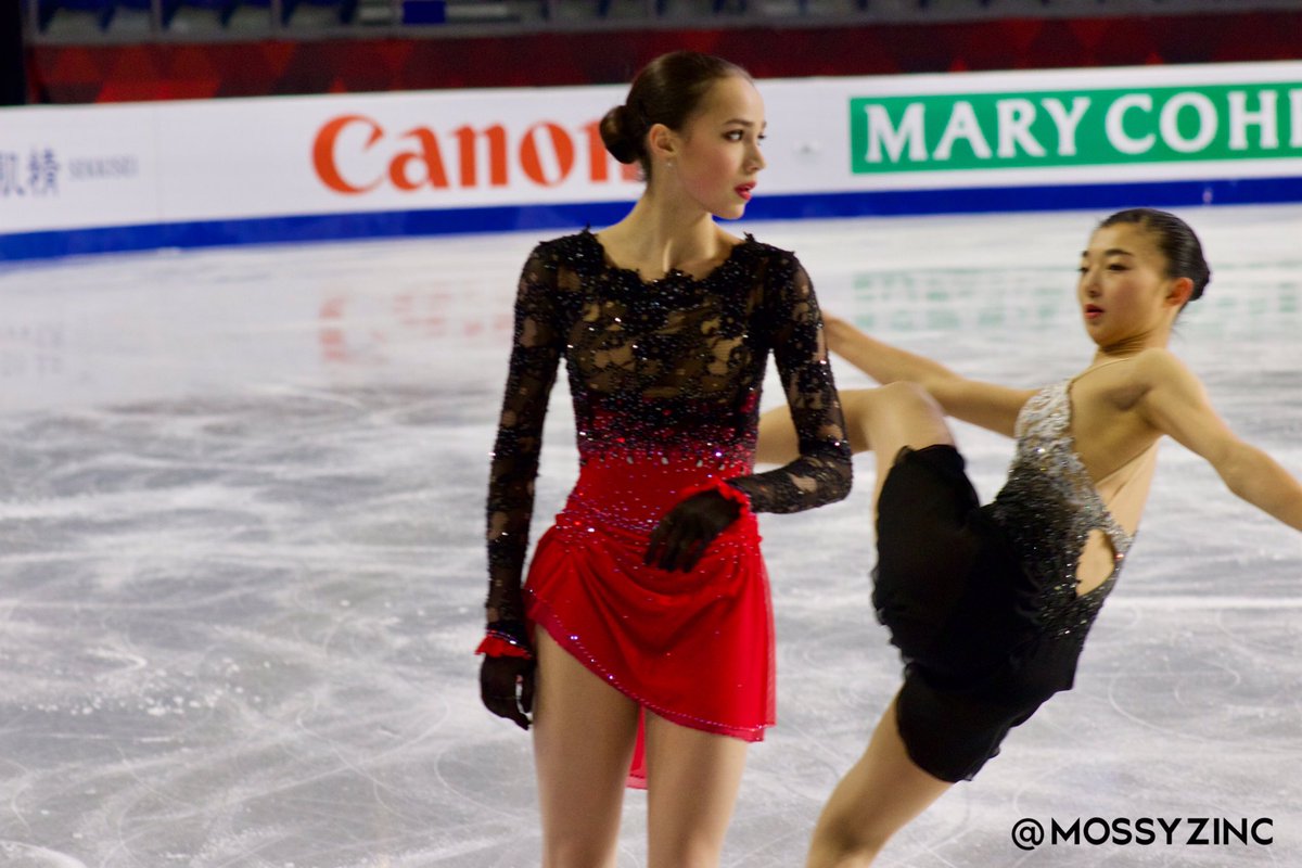 ISU Junior & Senior Grand Prix of Figure Skating Final. 6-9 Dec, Vancouver, BC /CAN  - Страница 17 Dt6HsNpVsAAbawt