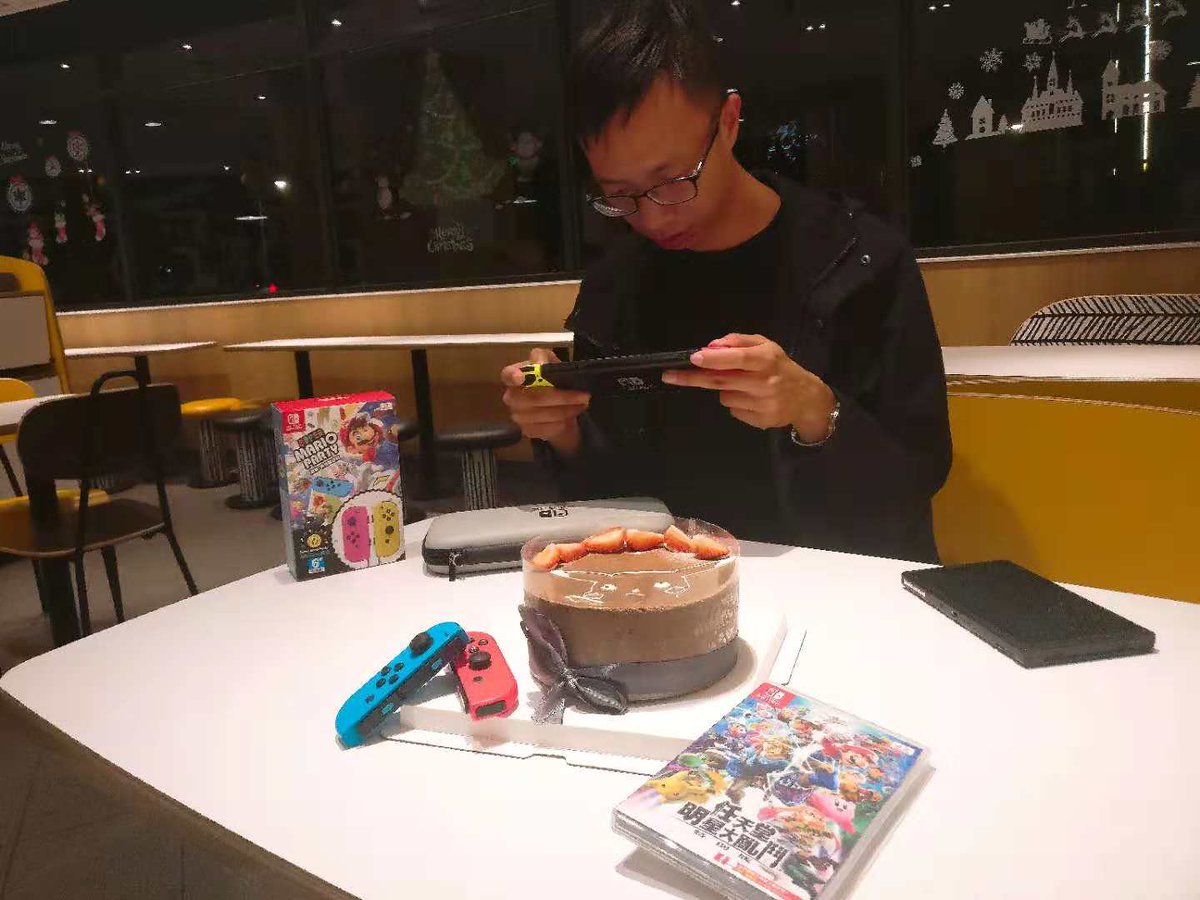 SDRChief's tweet photo. 🎂21 years old🎂 https://t.co/mgjBFdOn9R