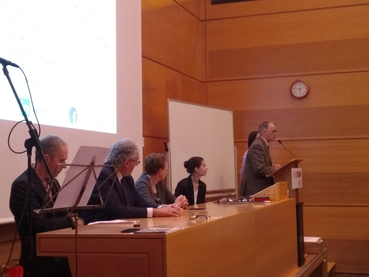 esgtcnam's tweet photo. Au micro M. Gerard Zinniger de l'#UIESGT qui parle des "anciens" @LeCnam @OGE_geometres @UNGE_officiel @DG_CSNGT https://t.co/ghAWPW5xDi