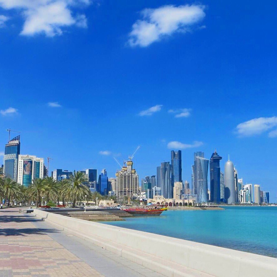 Набережная корниш доха. Эль хаур катар. Доха корниш. Шератон доха катар. Порт доха катар.