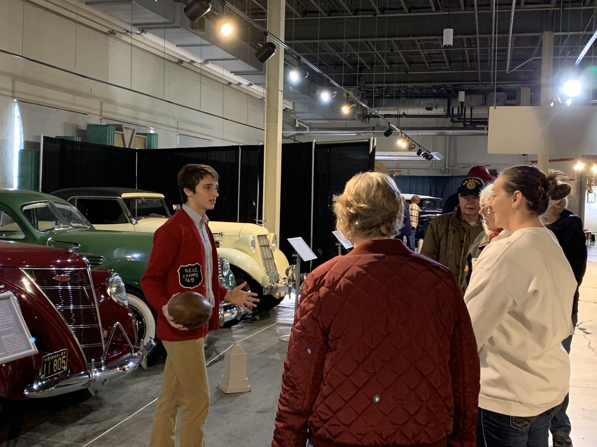 ACDAM1974's tweet photo. These students did a great job today, very thrilled to host @DeKalbNewTech once more! #CedarCreekAnthology #ClassicCars #ACDAM https://t.co/mYVSmtgTej