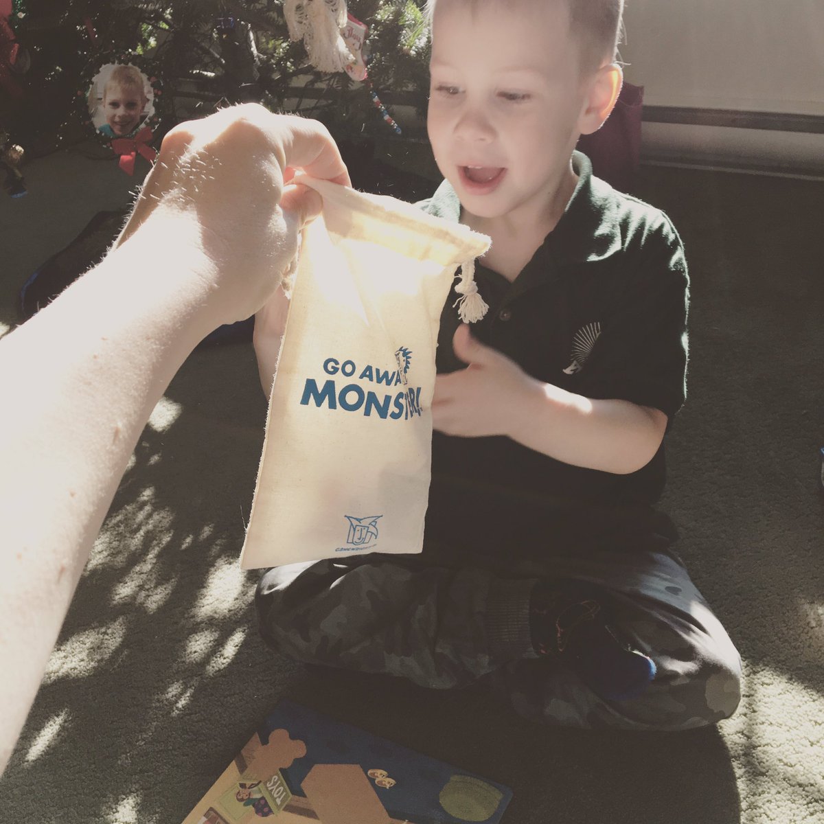 “Can we please play, mom?” 
“As soon as I am done taking pictures...”
#playgameswithyourkids #parenting #preschoolgames #reviewerlife #toomanygames