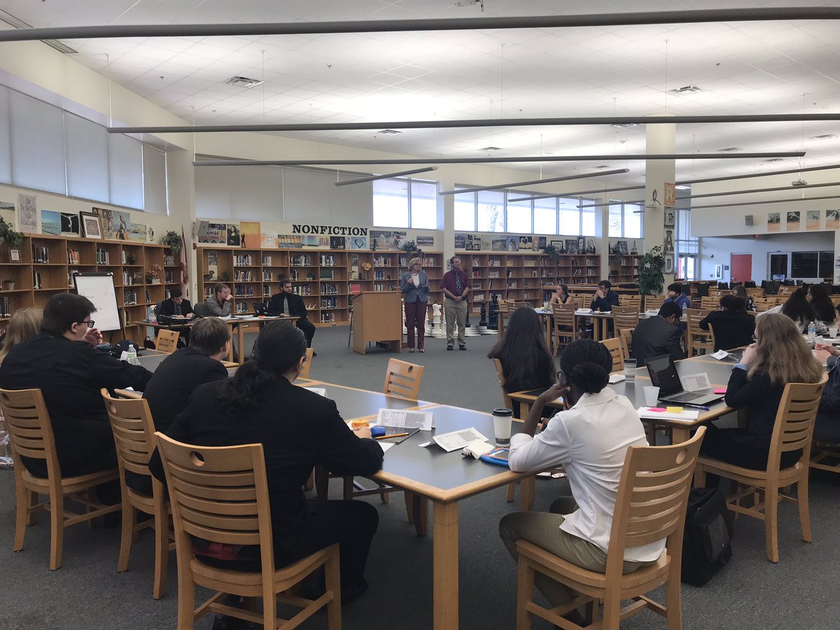 UHS School of Govt tweet media