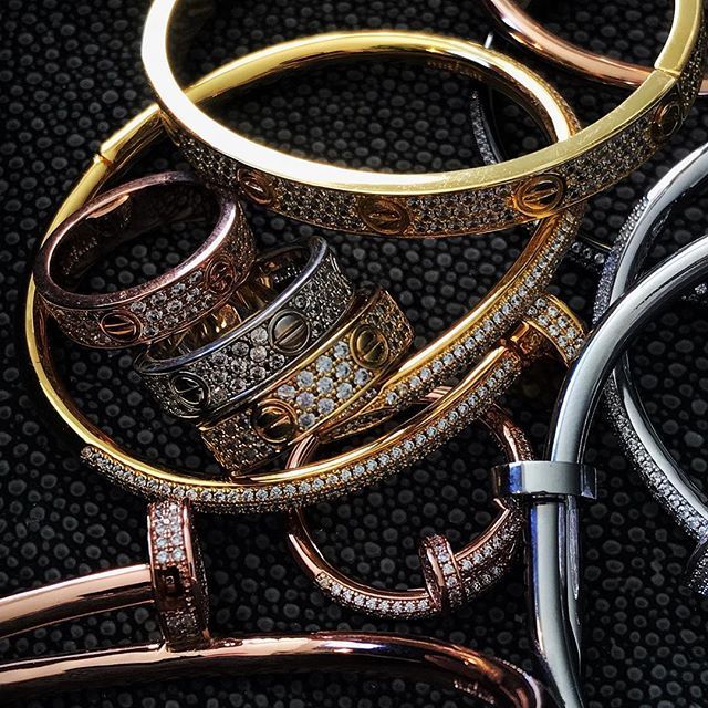 SAINTMIDAS's tweet photo. Dropping next week. 
Leave a comment for your chance to win one of these bracelets ⚡️ https://t.co/gfMGjYVOqt https://t.co/hiaBsjfQHB