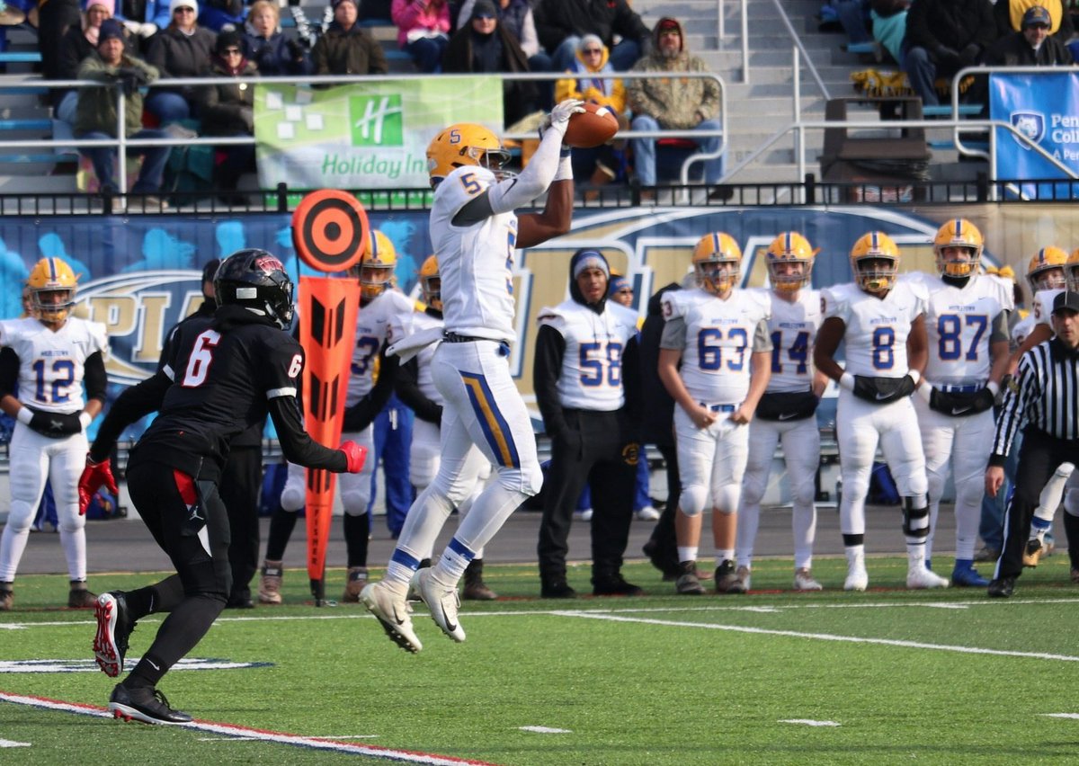 Sykotyk (@sykotyk) on Twitter photo Middletown with the pick. 5:12 left in the first. Scoreless with Aliquippa. @WPAFootball <a href="/PaFootballNews/">Pennsylvania Football News</a> Middletown with the pick. 5:12 left in the first. Scoreless with Aliquippa. @WPAFootball <a href="/PaFootballNews/">Pennsylvania Football News</a>