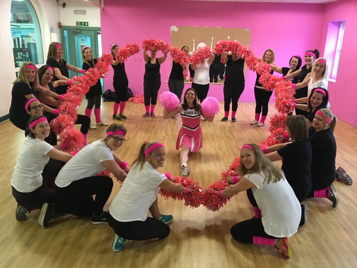 MollyCheerCo tweet media