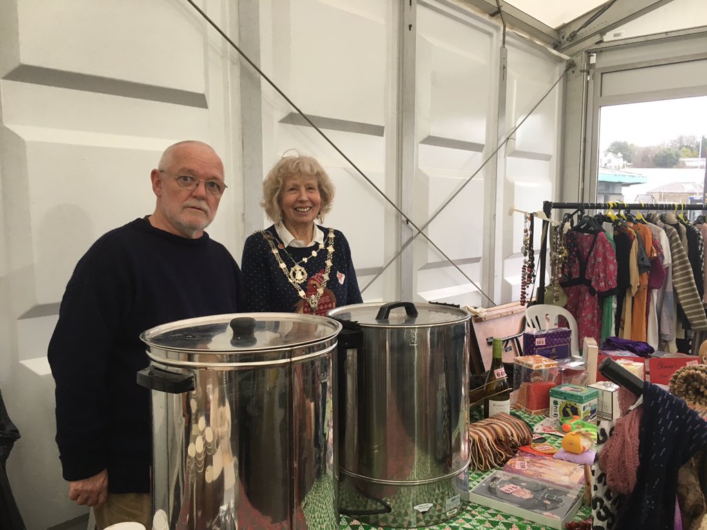 GreenCouncillor's tweet photo. Mayor’s Charity Day. Busy and lots of stalls #stpetrocs #cornwallcare #addactionchy https://t.co/jPQSA27Se6
