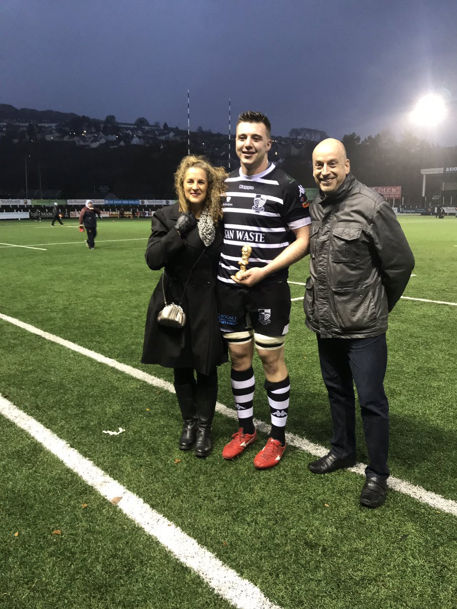 PontypriddRFC's tweet photo. Congratulations @SD_Moore on this weeks Golden Bob Man Of The Match Award @connectiveMAC ⚫️⚪️ #Weareponty #Olè https://t.co/6W6y4pHnYE