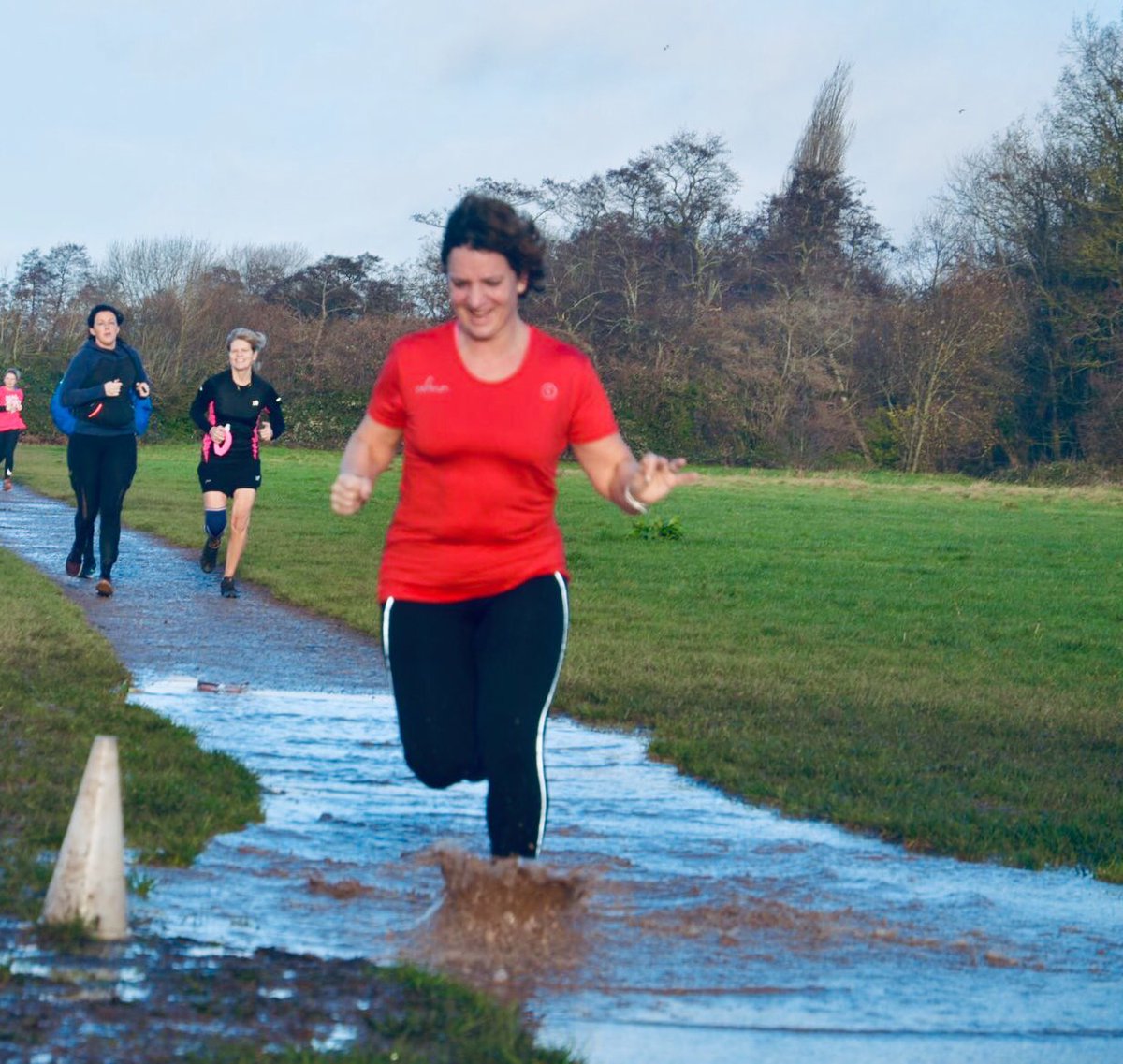 Thanks <a href="/longrunparkrun/">Longrun parkrun</a> <a href="/parkrunUK/">parkrun UK</a> for being the perfect antidote to the Friday night work Christmas party!