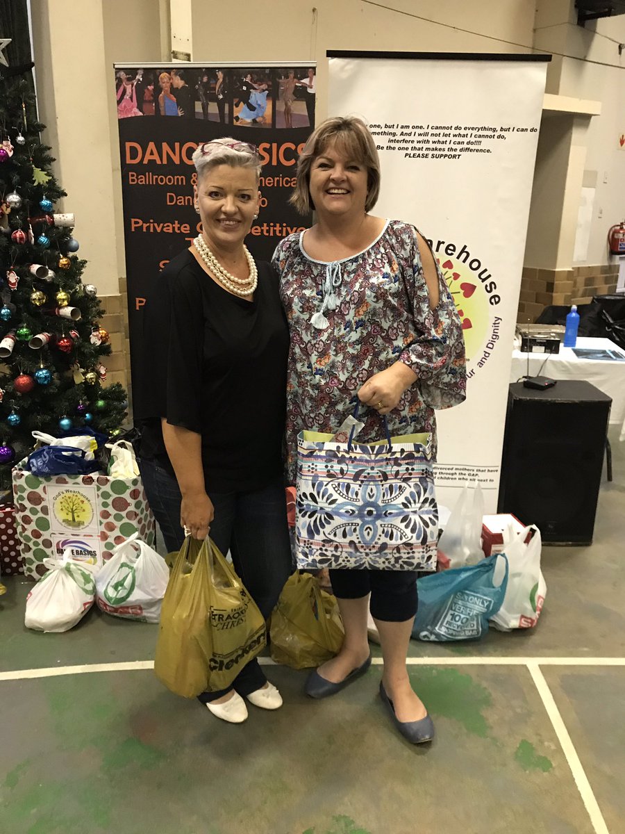 GodsWarehouse1's tweet photo. Thank you Durban Stars βοΈ Fesival for collecting food for Godβs Warehouse #durbanstarsfestival #Glenmoredurban #bellyfancing #dancebasics #thefoxtrot #dressestodiefor #meninblack @GodsWarehouse1 #thankyou https://t.co/kZkXsbZoeH