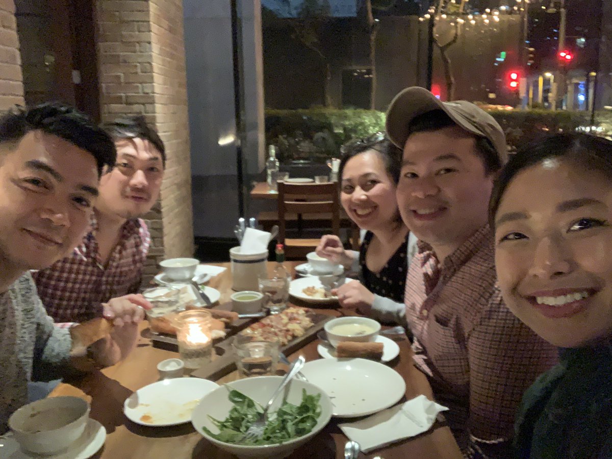 ogiemedtech's tweet photo. Dec 2019 sana sa US na kami lahat mag xmas party #intsik #RealFriends #est.2006 https://t.co/ag8t7wl8A4