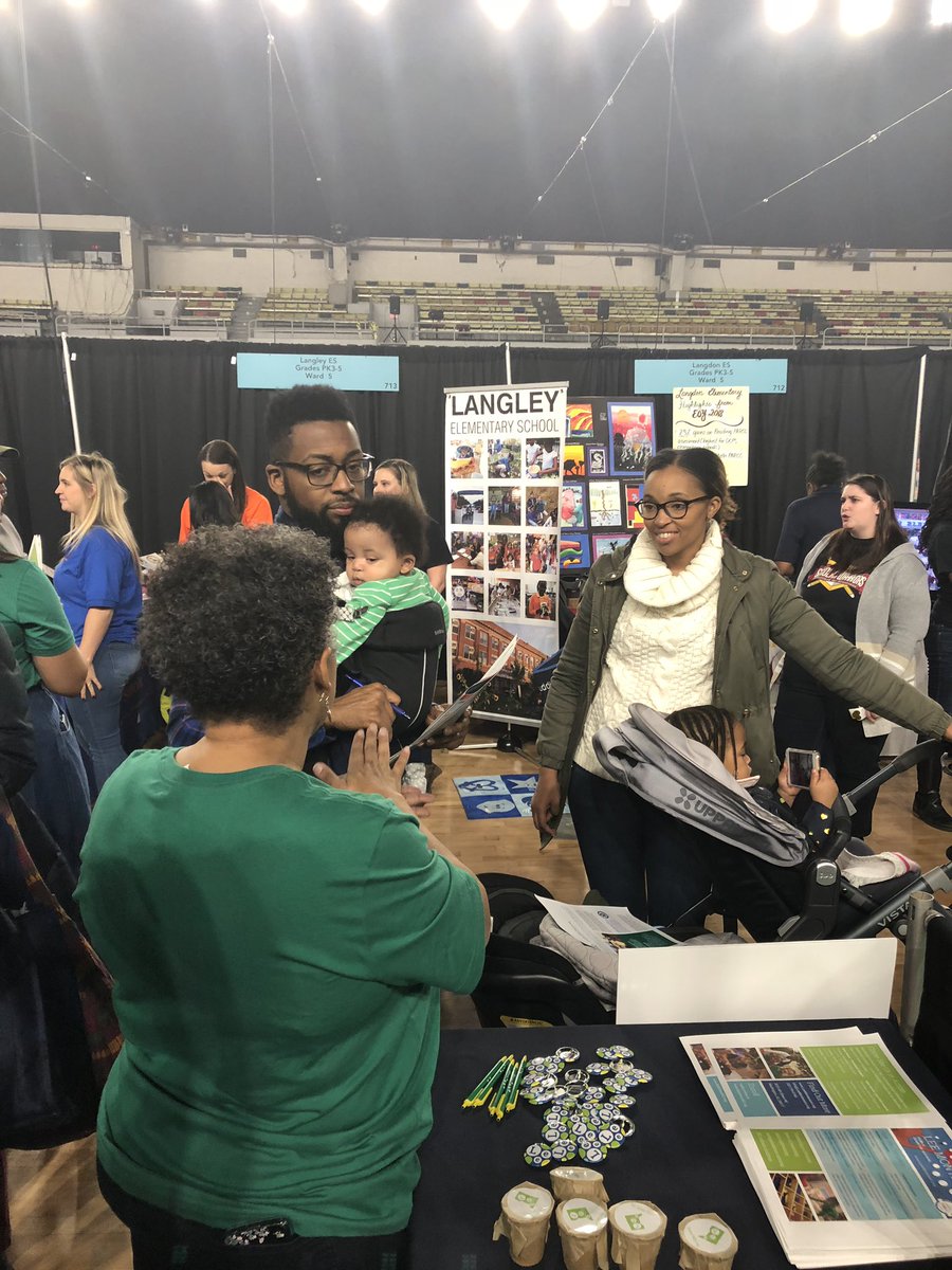 Lee Montessori Board tweet media