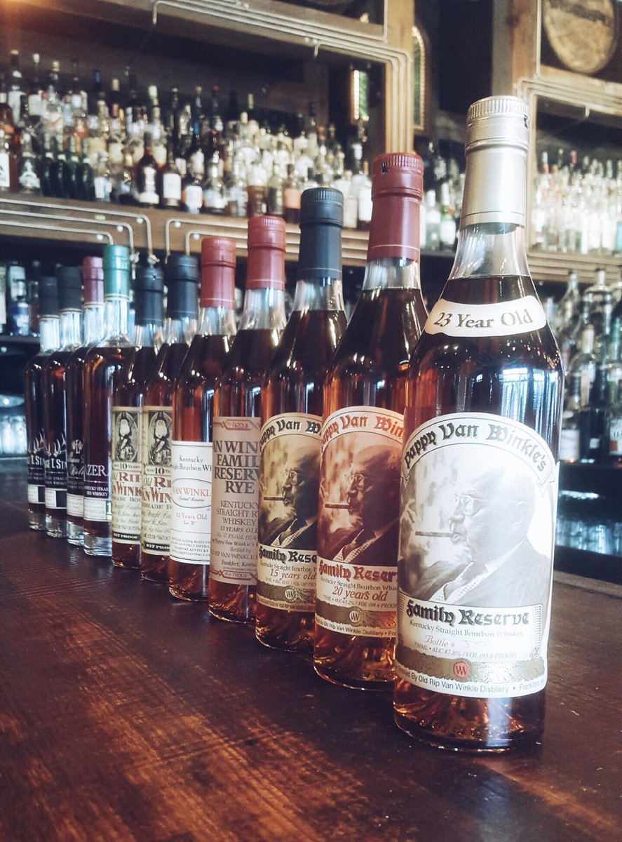 EightRowFlint's tweet image. Getting all of our ducks in a row for 3rd Annual Say Goodbye to our Pappy event on 12/26🤭 Details: bit.ly/2AHcalendar @HoustonHeights