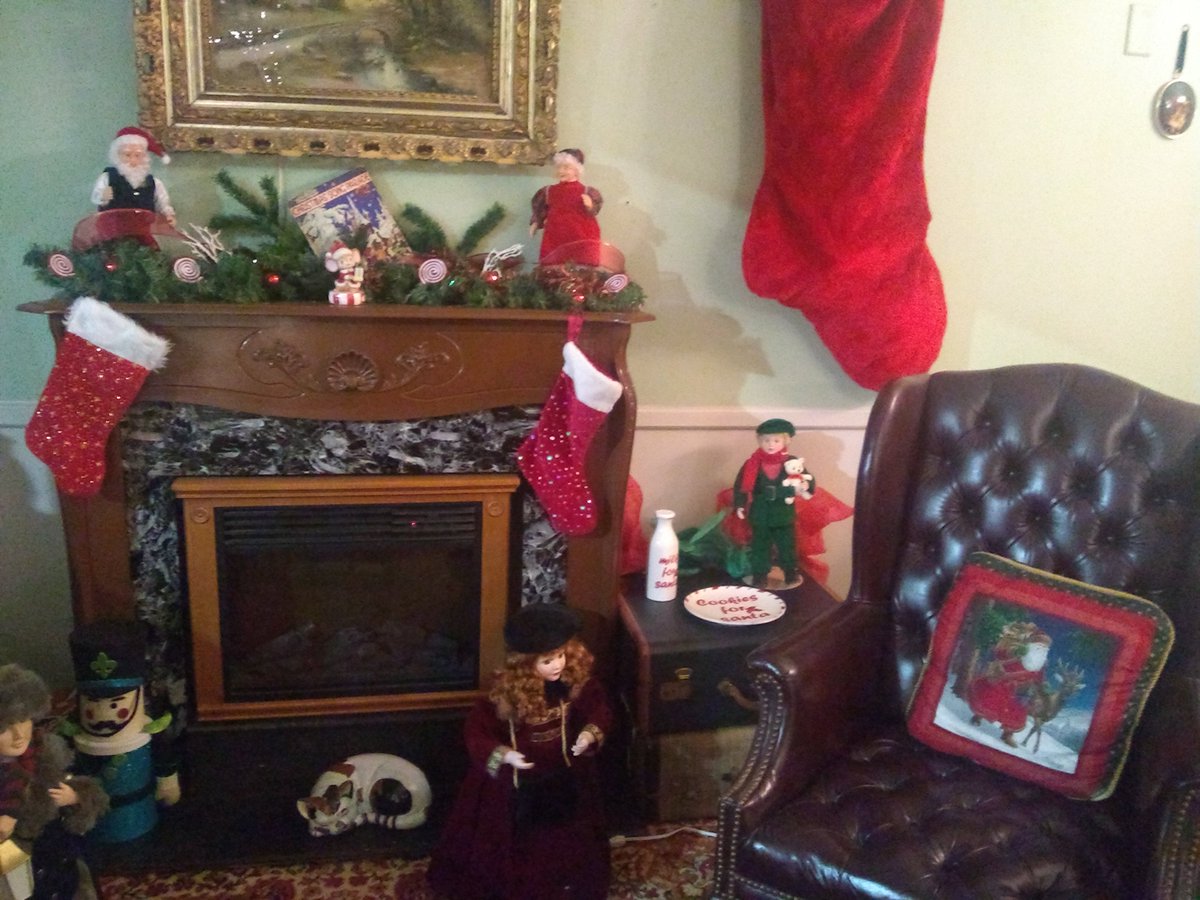 InnCharles's tweet image. Look at all of this Christmas cheer! We have some for everyone!