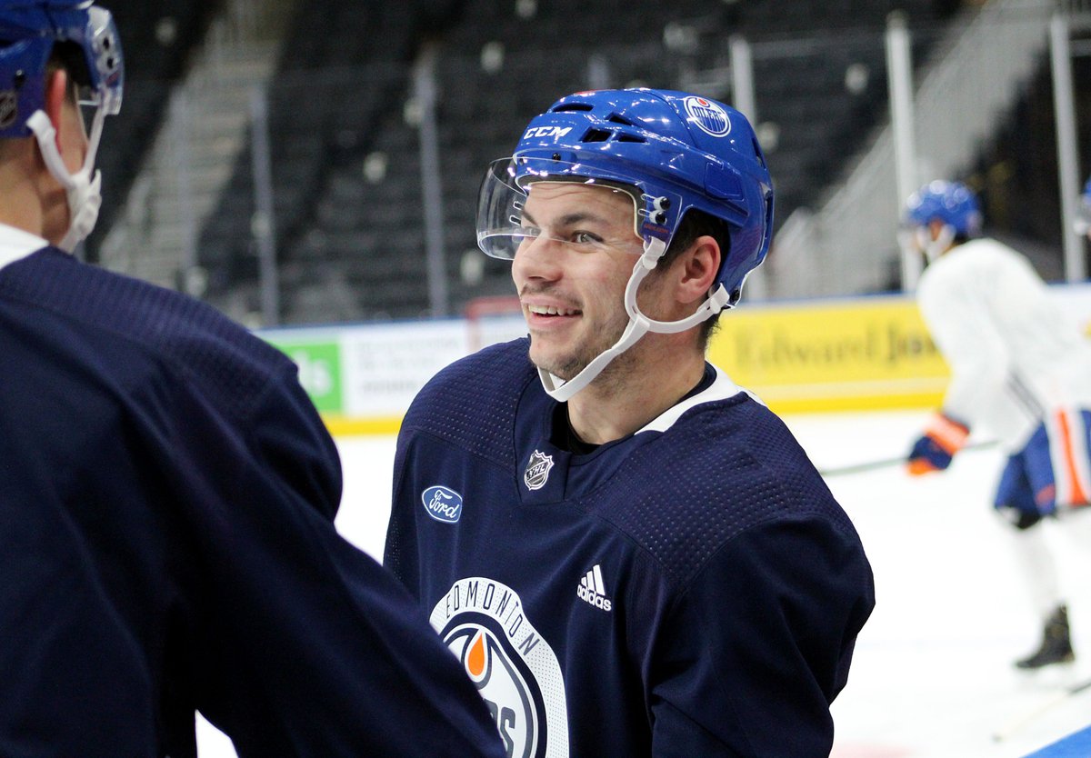 Saturday skate. 🙂 #LetsGoOilers https://t.co/QUGxR0WCb4