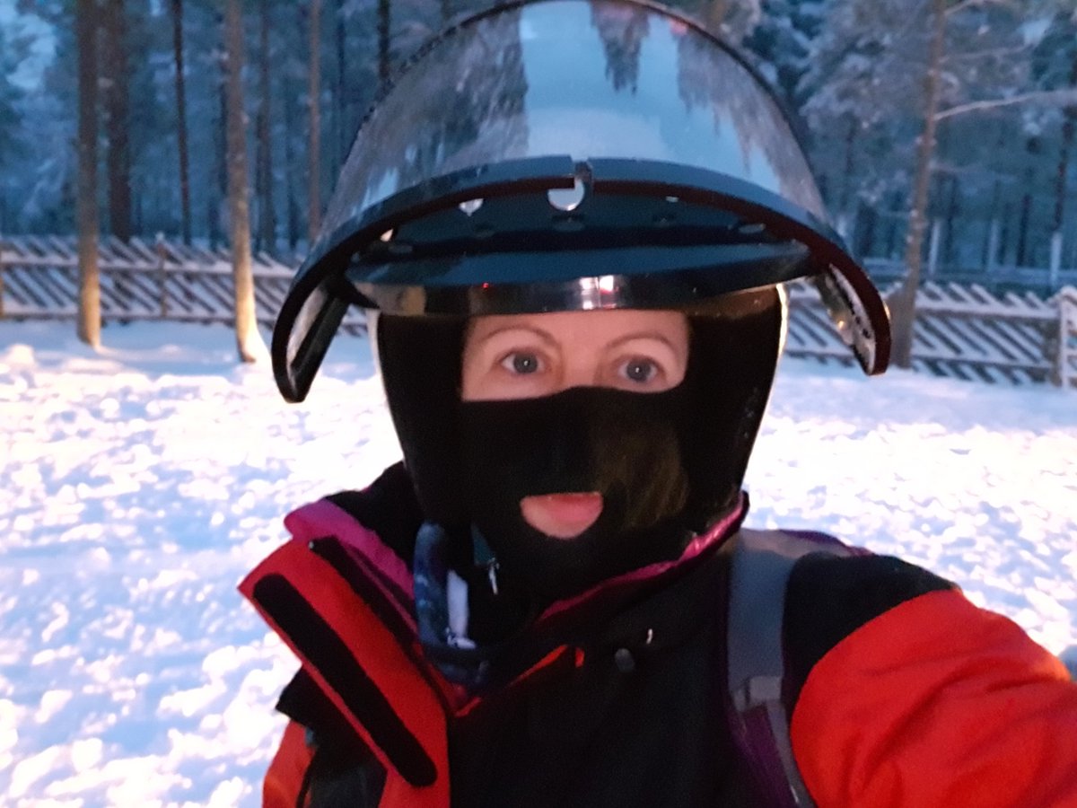 Mummytravels's tweet photo. Busy day doesn't capture the half of it... We had snow mountains to climb, snowmobiling to try (my 6yo rode in style in a heated pod, I revved along joyously. My arms are... tired!) and saw Santa again. Just packing to do in the morning then? Waaah. #ad #santabreak @InghamsSki https://t.co/Arl6XtRBnc