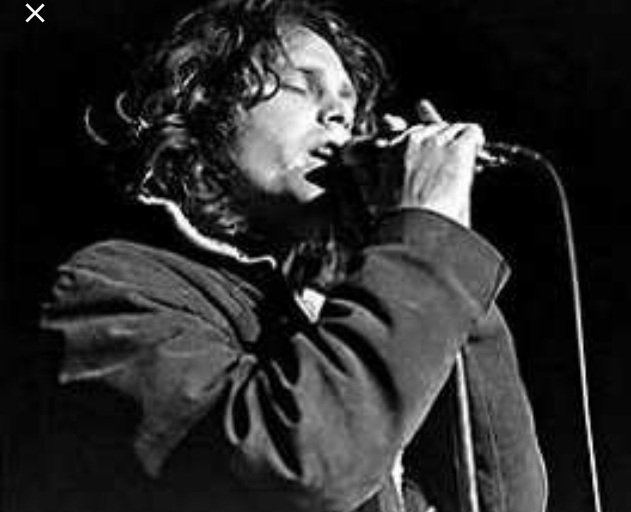 Happy bday to 2 great singers, Jim Morrison & Corey Taylor.. 