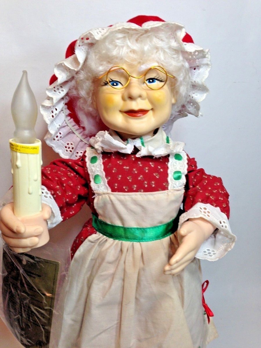 STEEL5757's tweet image. Mrs Santa Claus Holiday #Animated Motionette #GrandMother  ebay.com/itm/Mrs-Santa-…  #trashandtreasure #animatedsanta