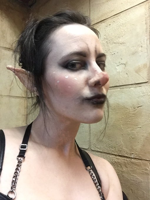 About last night.... #lastminutefacialprostbetics https://t.co/sL374ha1Us<a href="/tag/lastminutefacialprostbetics"class="tags">#lastminutefacialprostbetics</a>