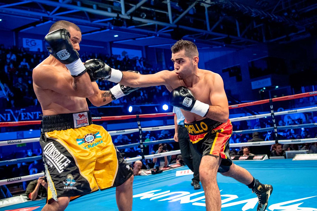 UniventBoxing's tweet photo. Victoire de Mickaël Diallo face à Genaro Guiroca par K.-O. à la 3e reprise 
#DIALLOvsGUIROCA
#LABOXEAVECCANAL 
#UNIVENTBOXE https://t.co/RA385rXGvv