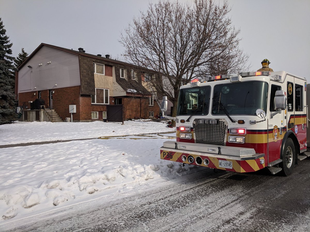 Pineview woman taken to hospital after residential fire dlvr.it/Qt8tLp https://t.co/TwDaNiPS6A