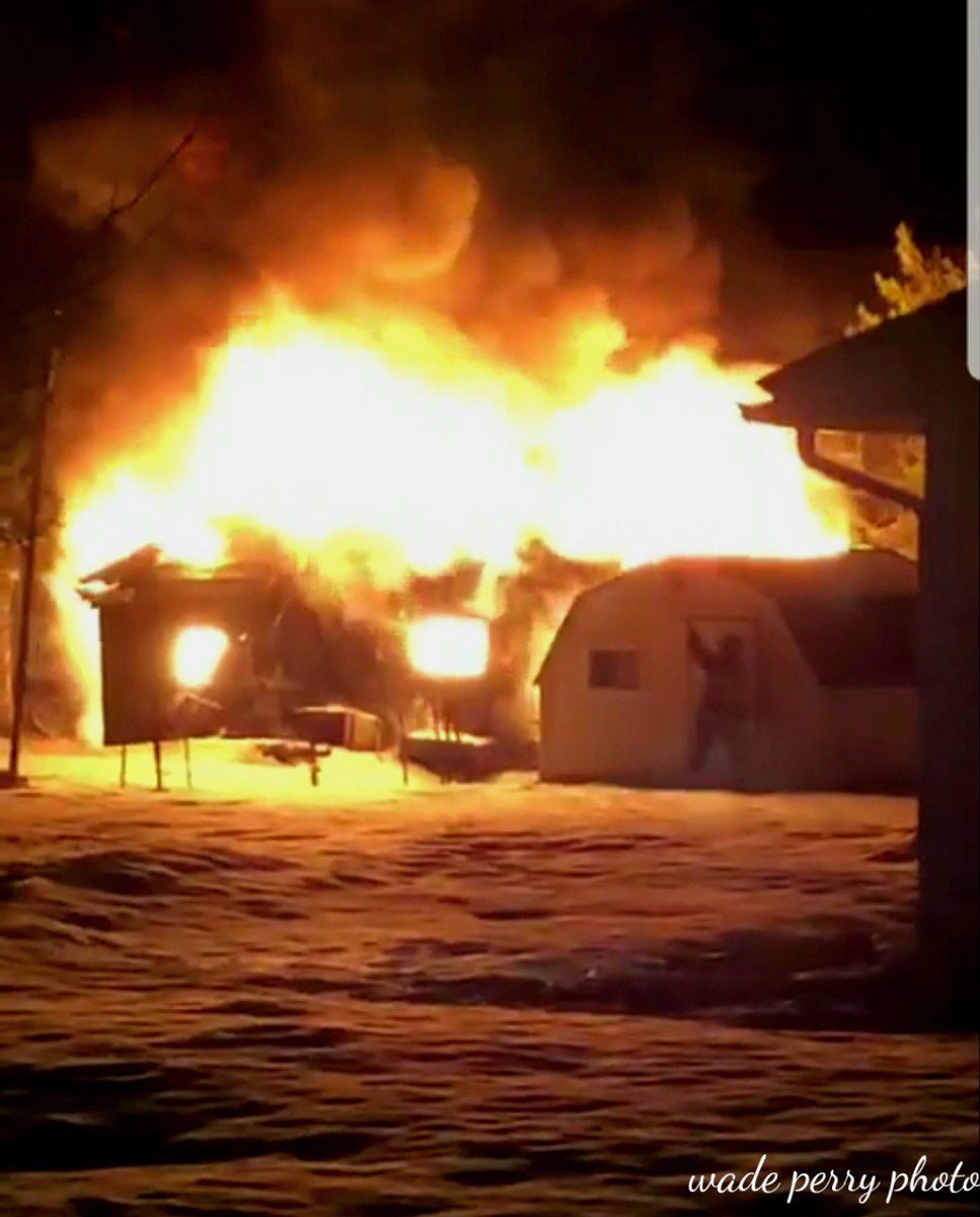 Wade Perry On Twitter Moncton Fire Battle Garage Fire In The