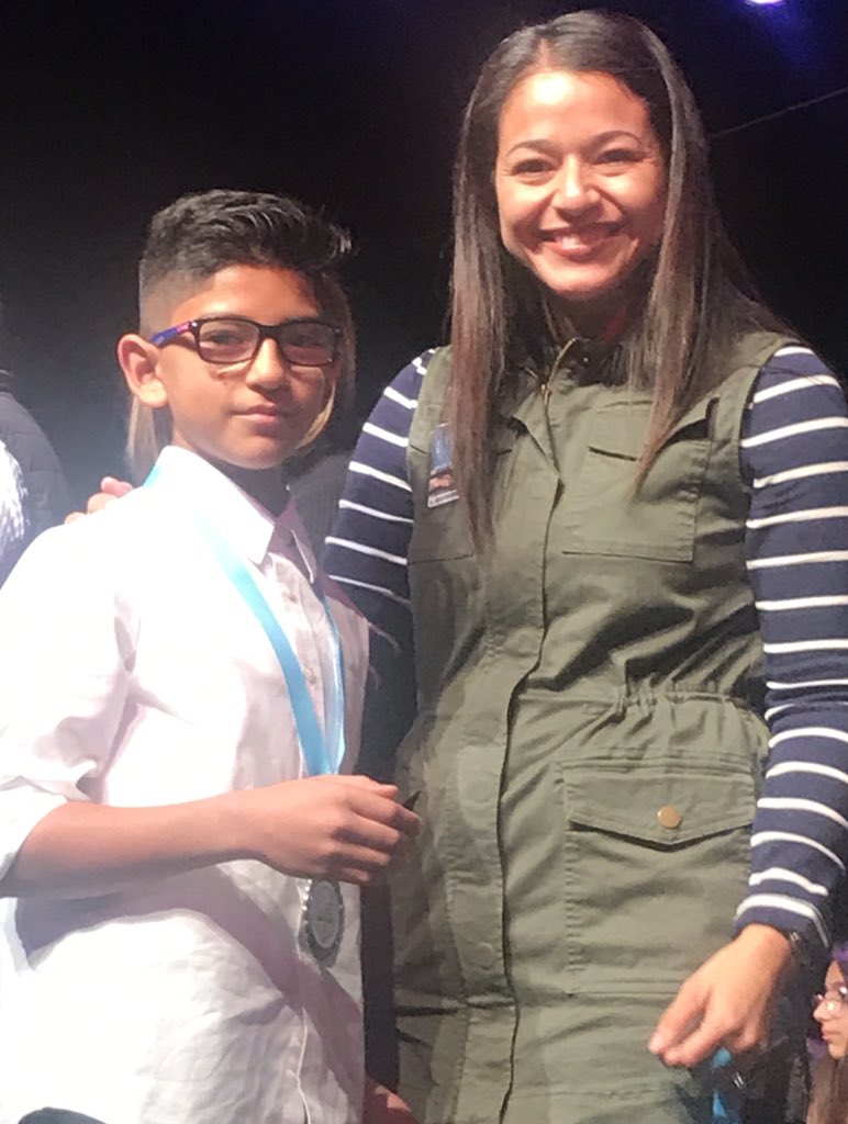 IBHernandoCavs's tweet photo. Congratulations to our @IBHernandoCavs scholars Abram Ramirez, German Velerade, Jocelyn Lechuga and Karen Viscaino in placing in top 3 of #SISD District Science Fair #CavPride https://t.co/ZI3ZxK39QU
