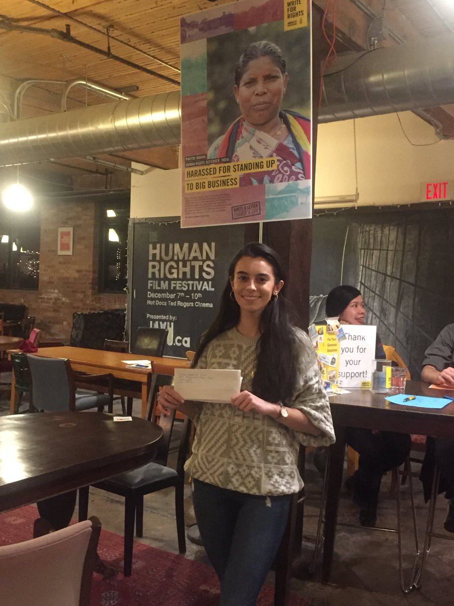 AmnestyToronto's tweet photo. Our grand total for today’s #WriteforRights...drumroll please...1,070 letters and cards! Thank you to everyone who came out and participated! You are all awesome #humanrightsdefenders and your writing makes a difference in someone’s life ❤️👏🏼 #W4R https://t.co/kBhC4s6hWJ
