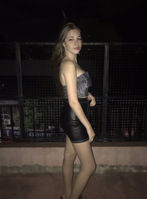 Watch Mari🪬's leaked NSFW photo on TwXstars