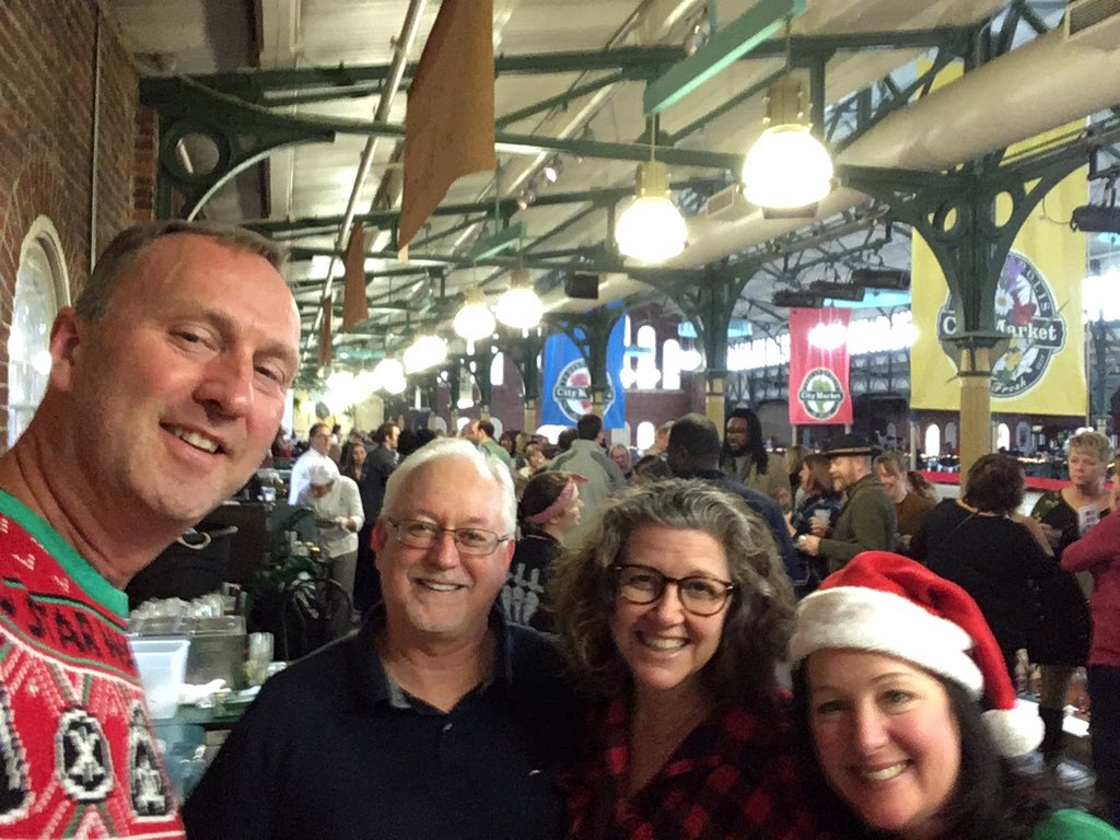DanielLPenry's tweet photo. #12ChefsOfChristmas is killing it! Food and drink are top notch! https://t.co/aRyUJNUf1B