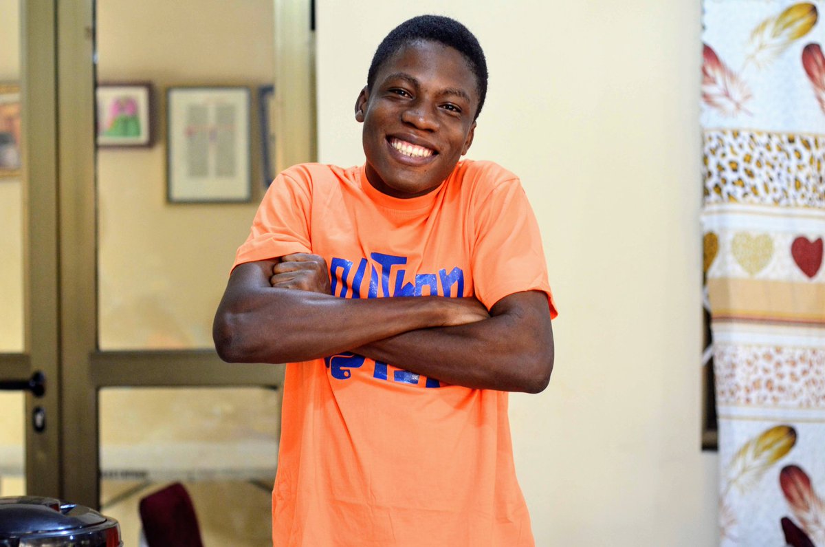 What a smile: #ShiverPoseChallenge  is on.