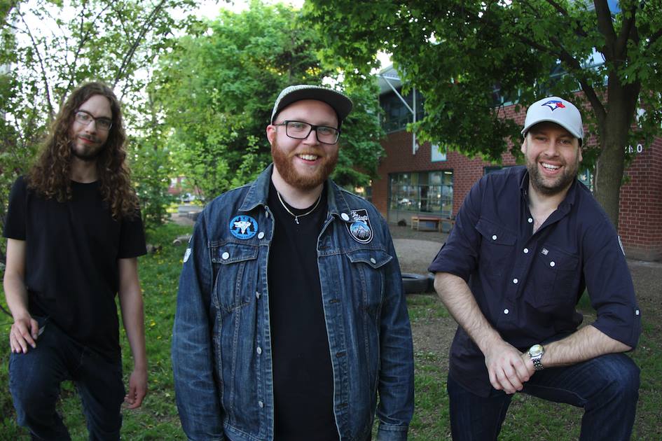 AMinor_Presents's tweet photo. ONE WEEK AWAY: Catch @Lakehband w/ Buffalo Bill, @OfficialFonfur &amp; @younghoneymusic at @thesneakydees on Saturday, December 15! Tickets available at: https://t.co/Z3FghRYoai https://t.co/Dyk4QFwEfO