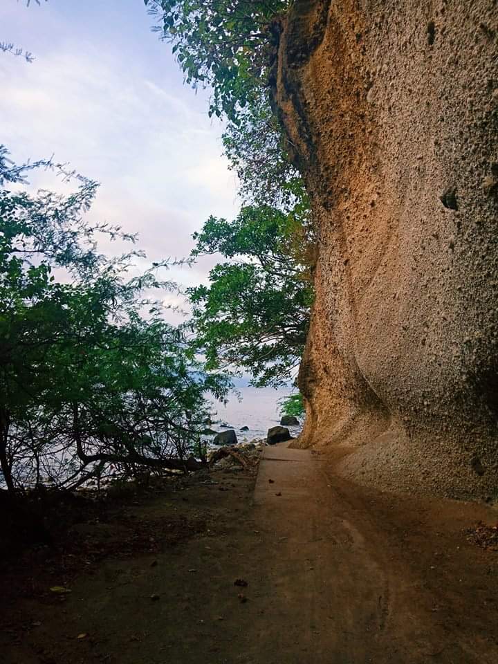KAlemanio's tweet photo. Location where I want to stay if I want to be alone. https://t.co/oylgRYXI88