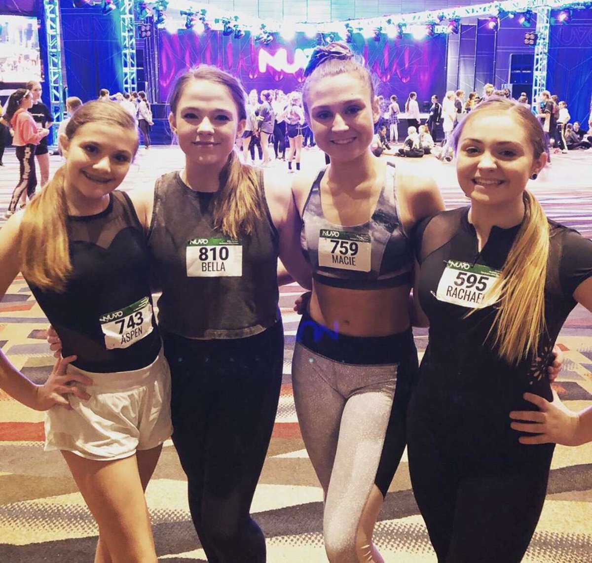 REDanceLBK's tweet photo. Nuvo with our RedElites! Great way to start off the weekend! ❤️🖤#NuvoDanceConvention #REDELITES #RevolutionEliteDance @gonuvo @HannahCS4 @REDanceLBK https://t.co/kIpjXpwEon