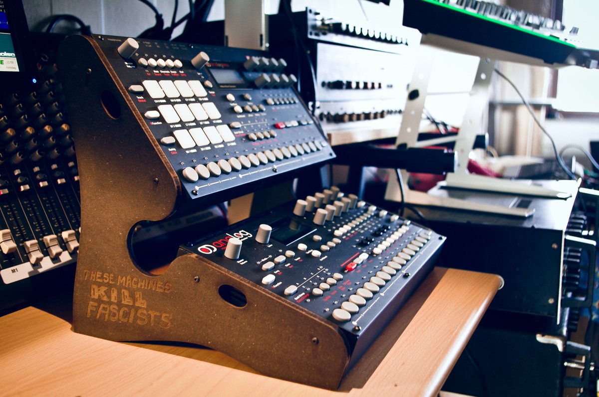 altemark's tweet photo. #analogrytm #analog4 #synthesizer https://t.co/xcw4pB3Q2h