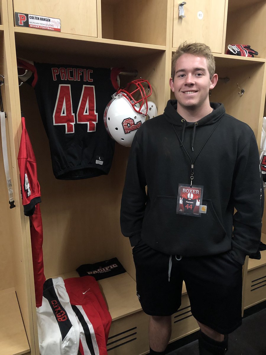 ColtenHansen1's tweet photo. Had a great official visit at Pacific University this weekend! Thank you guys for the opportunity! @coach_buckley @Boxer_Football https://t.co/FL8Lv015Zb