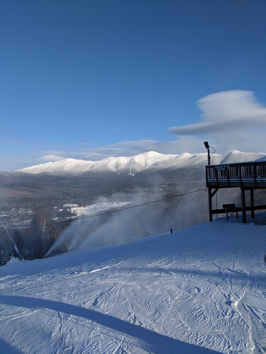 PolecatSkiClub's tweet photo. Gorgeous views of #mtwashington today from @bretton_woods! 
#skiNH #skiing #skitheeast https://t.co/KXywBUsn7j