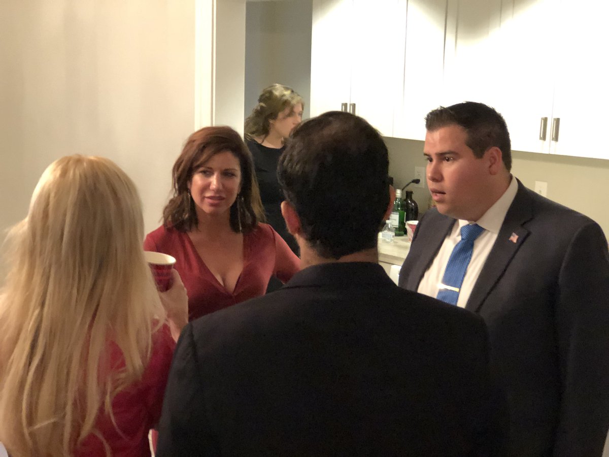 SmythRadio's tweet photo. .@DeannaLorraine7 and @RealOmarNavarro speaking to @simonamangiante and @GeorgePapa19 at the #AMP18 https://t.co/p9lfMsEu1m