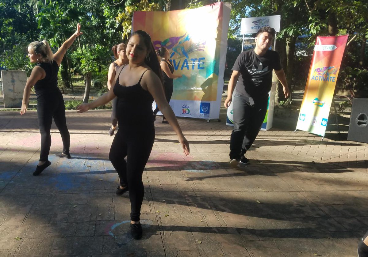 DECP_MICULTURA's tweet photo. #EnDesarrollo #ParqueZoológicoNacional Llega el momento de la #danza moderna a cargo de la Universidad Luterana en el @ParqueZooSV. #MiCulturaSV #DECP https://t.co/huF9PIKEMI