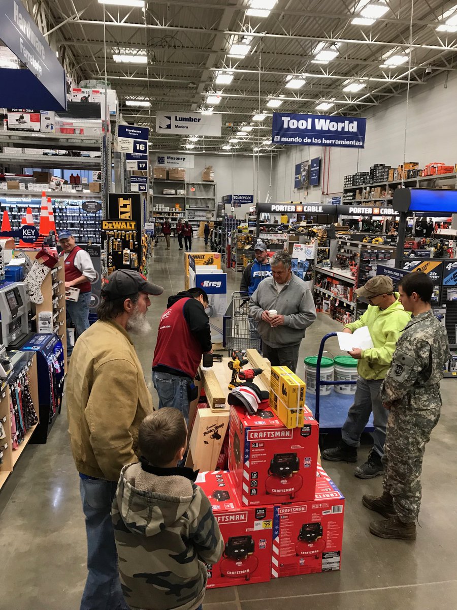 jayrob0219's tweet photo. Tool demo days at store 2625.
Way to show that store PRIDE!!! https://t.co/EN1YFDfG8U
