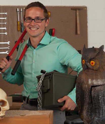 TOMORROW at a special time, 3pm CST, we have Daniel Pflieger <a href="/DanielDruenter/">Daniel Pflieger</a> from Hanover, Germany 🇩🇪 on the show! If you thought you’ve seen cool geocaches before you haven’t seen the ones he’s built! facebook.com/geheimpunkt/#g… #germangeocaching geocachetalk.com