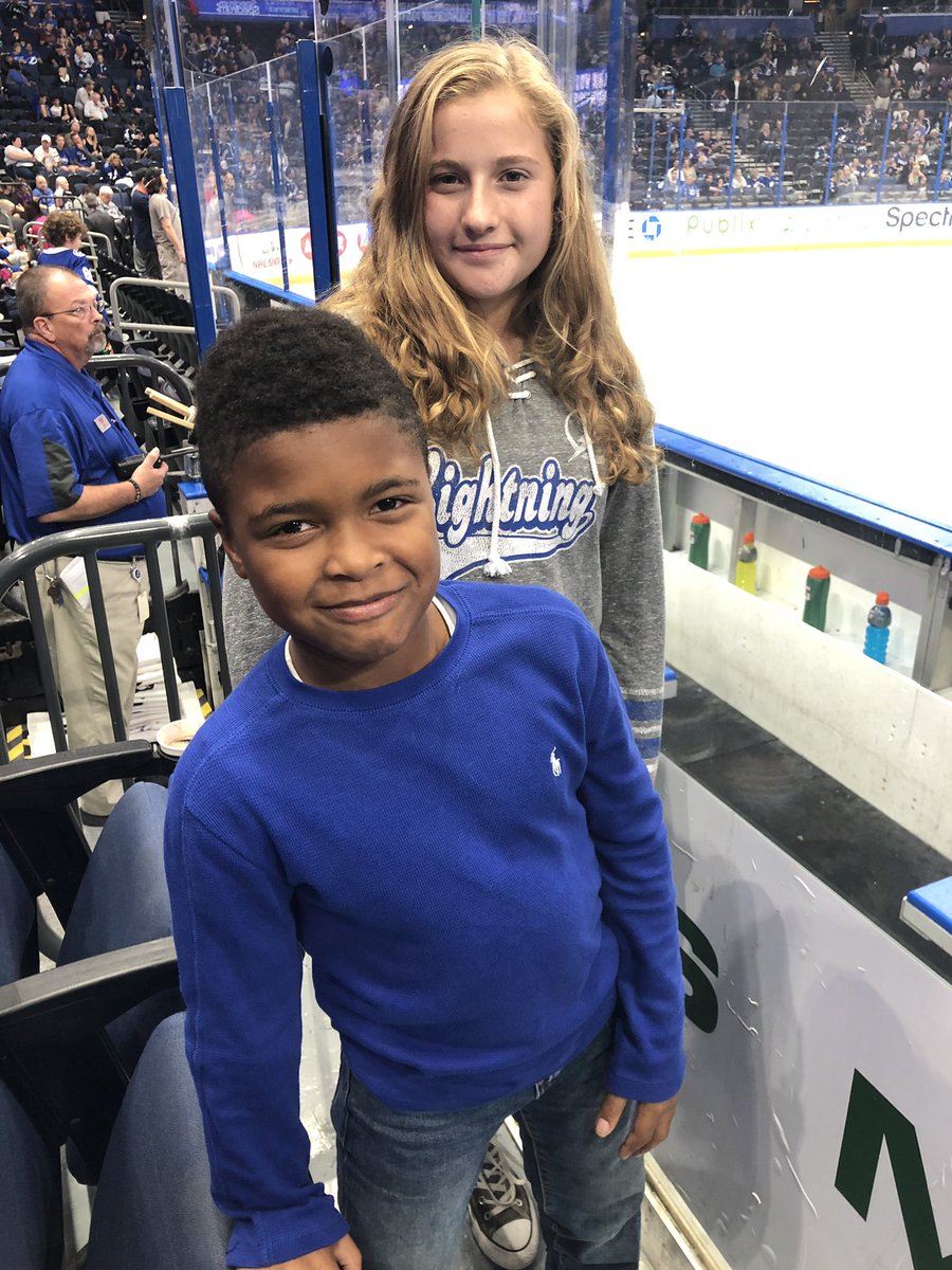 DST2K835's tweet photo. Let’s go Bolts! #HondaFanSalute #BeTheThunder https://t.co/g0VRFNVPNn