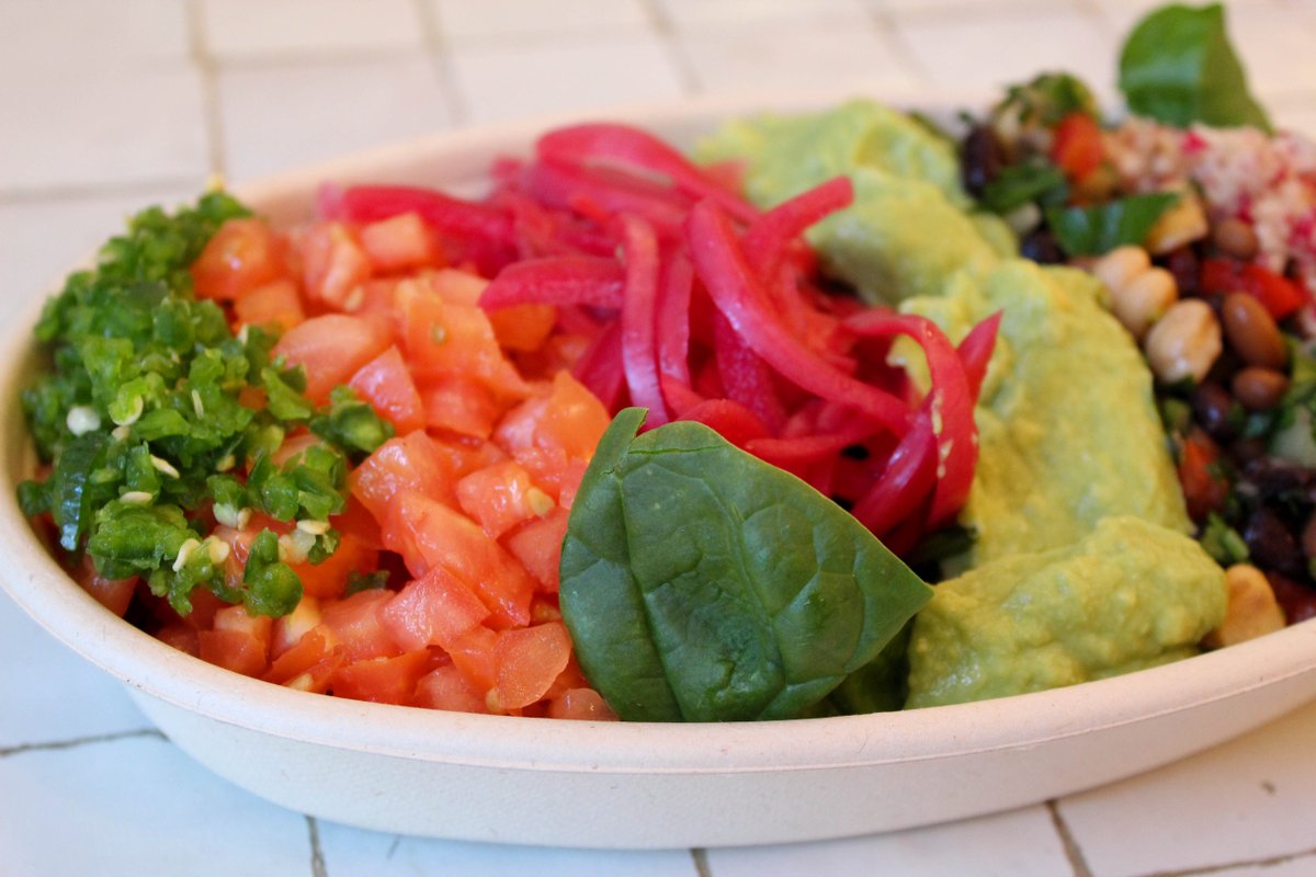 Many colors and flavors in one dish. Want to try it? We wait for you in our place.