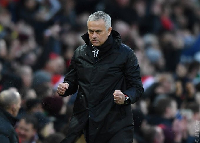 ¡50 victorias en la @premierleague con el #MUFC para José Mourinho! 🎉