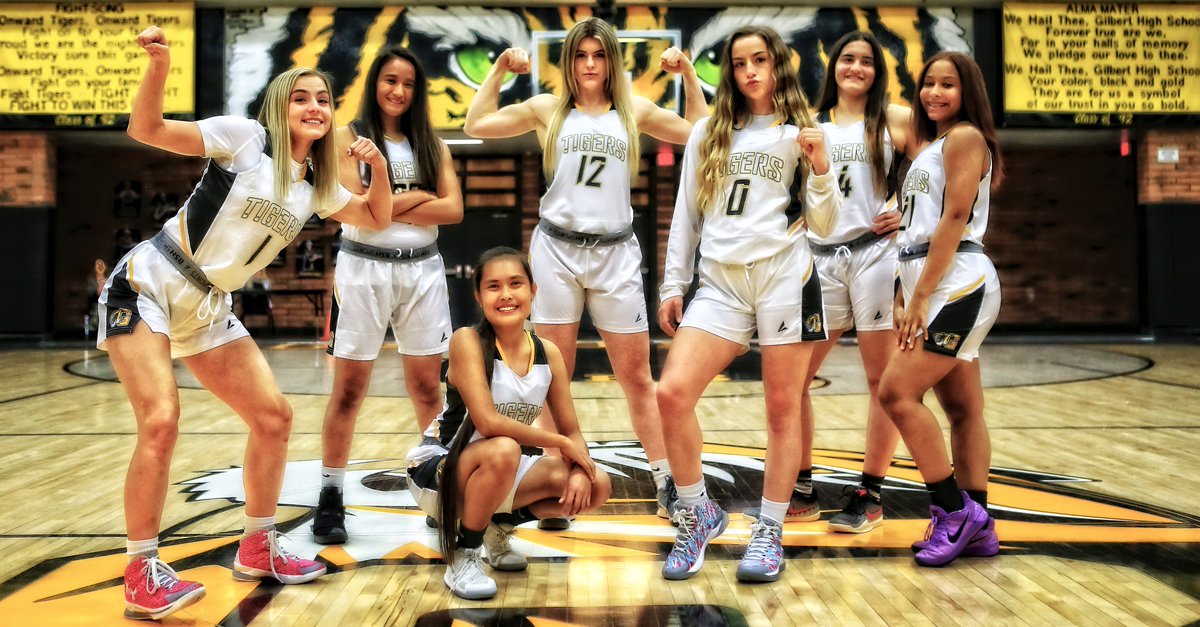 Chapter_NEXT's tweet photo. @GilbertGirlsBB Seniors. Watch out! @CavinderHanna @CavinderHaley @wadebrynn @symonehumphrey @audrihagedorn Lyric Reed Vanessa Morgan #TCB #Seniors #Tigers #GilbertHigh #ChapterNEXTSports #AboveTheRest https://t.co/deUWnWoNzS