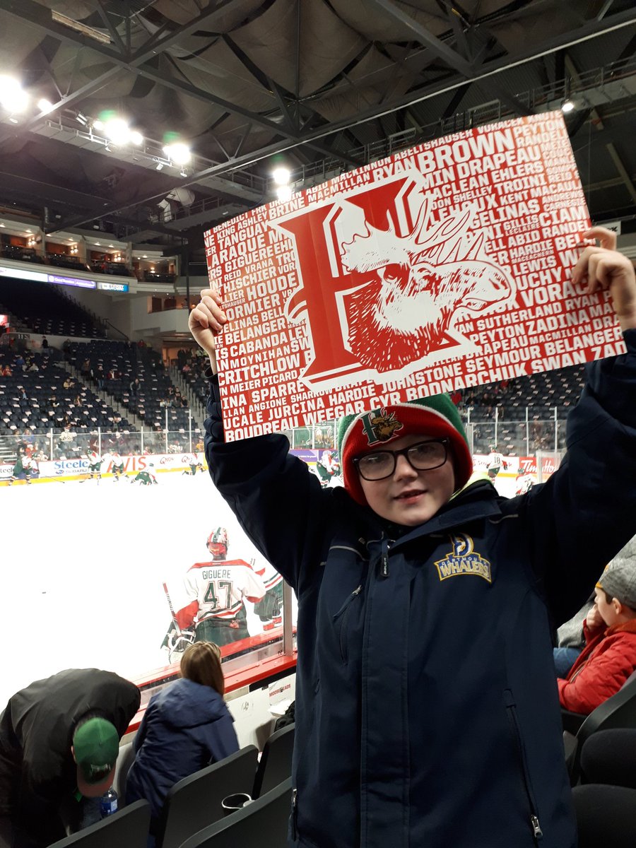 alexflinn's tweet photo. #GoMooseGo https://t.co/cjmBbIdklU