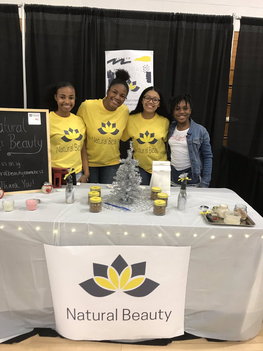 Aprons4u_TMCDesigns tweet media