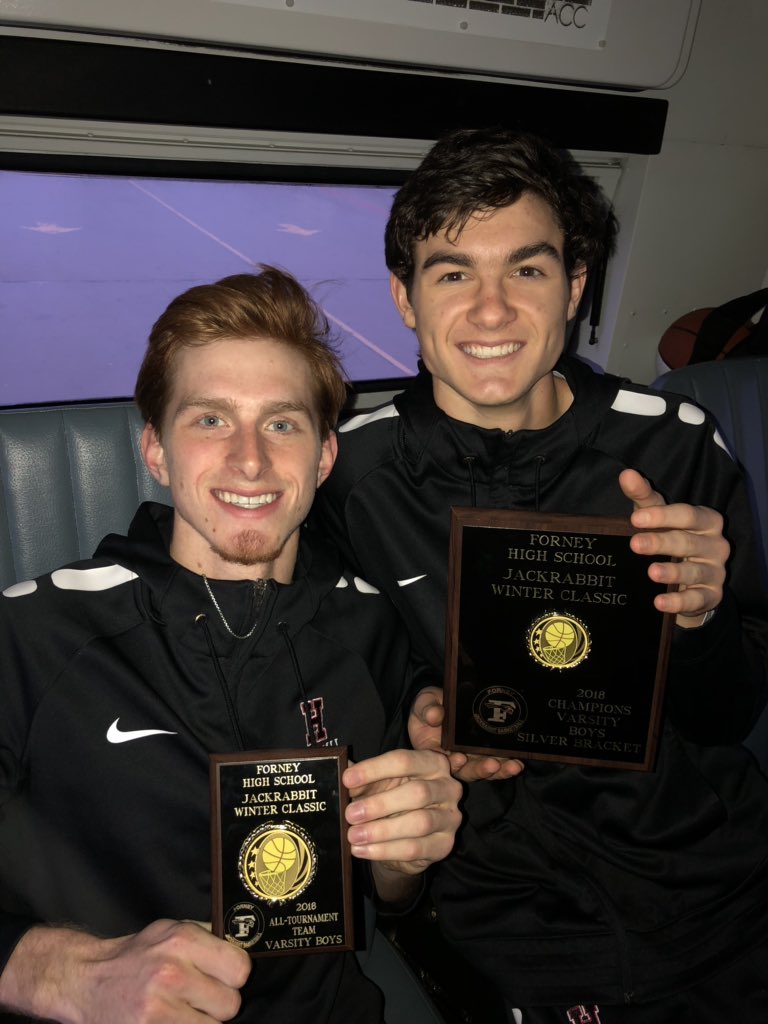 Hawks take the win in the silver bracket at the Forney Winter Classic tournament! <a href="/Drake44_/">Drake Brown</a> <a href="/Kameronpruitt22/">Kameron Pruitt</a> both had solid performances this weekend. Drake was named to the All-tournament team! #heathstrong #AKettleUnited