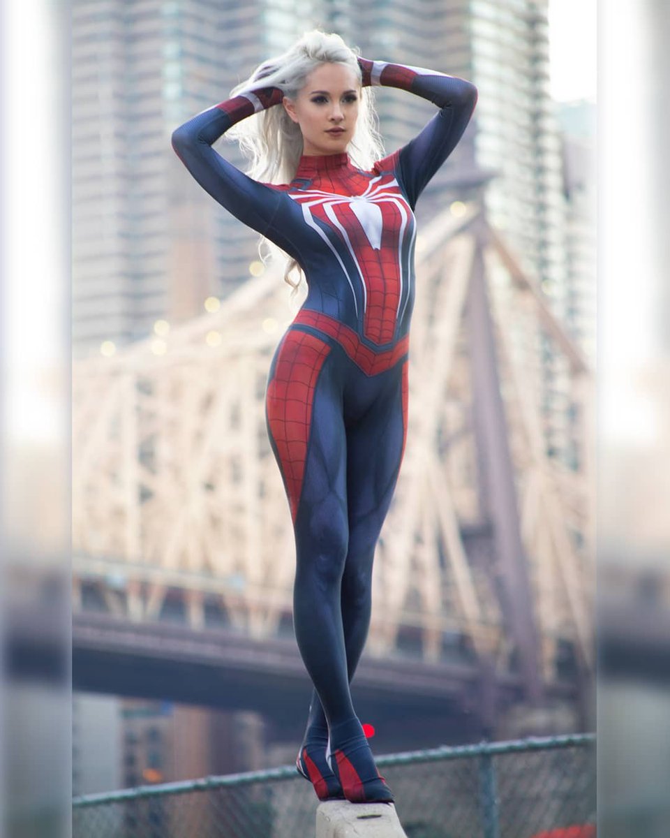Spidergirl - #spiderman #spidergirl #cosplay Cosplayer: @HendoArt - http://...