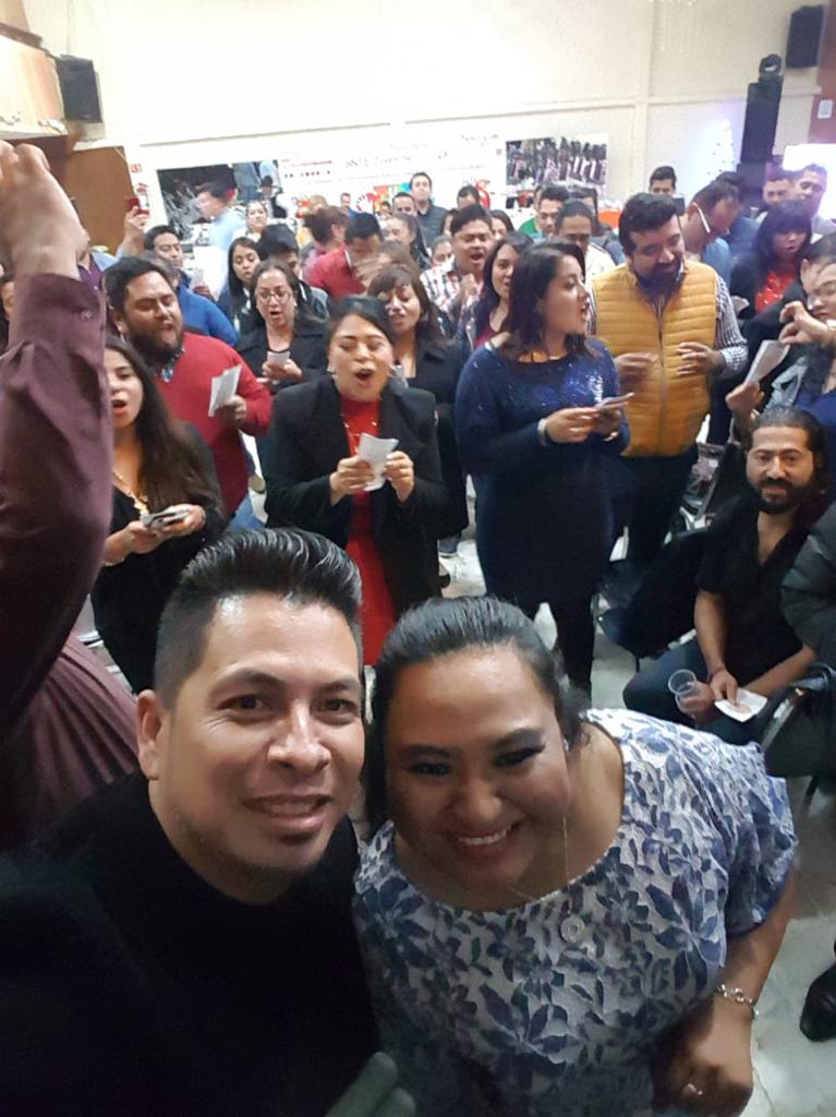 sntejovennac's tweet photo. Gran ambiente que se vivió en la posada de @SNTEJOVEN23, excelente trabajo de todo el equipo de SNTE Joven 23 y gran apoyo del Secretario General  Mtro. Alejandro Ariza Alonzo quien exhortó a los mas de 300 jóvenes trabajadores de la educación a tener mayor Unidad. https://t.co/vwO7dDocf1